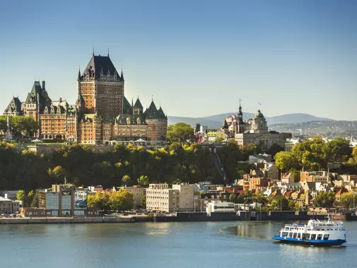 istock-583807614_quebec_city.jpg
