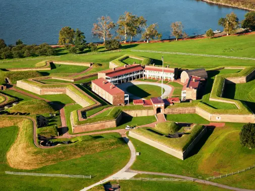 baltimore-fort-mchenry-credit-visit-baltimore.jpg